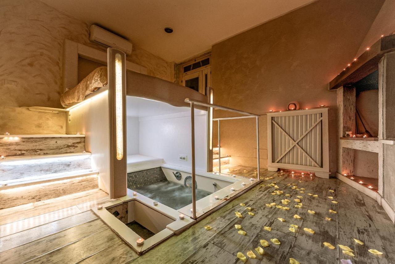 Bed and Breakfast Il Nido D'Amore - Lorenzana Colombaie Zewnętrze zdjęcie