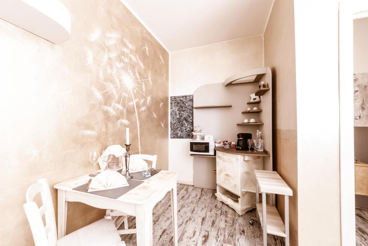 Bed and Breakfast Il Nido D'Amore - Lorenzana Colombaie Zewnętrze zdjęcie