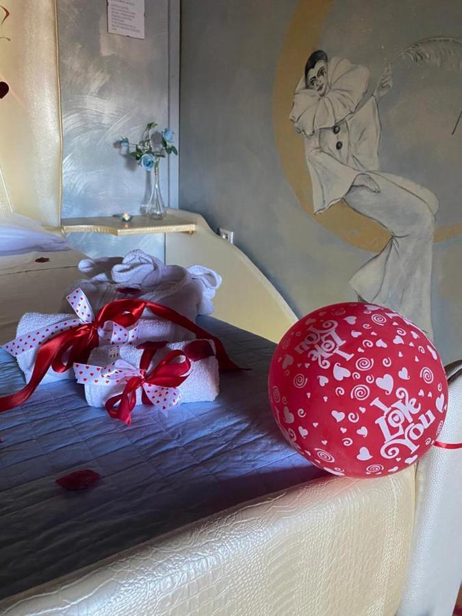 Bed and Breakfast Il Nido D'Amore - Lorenzana Colombaie Zewnętrze zdjęcie