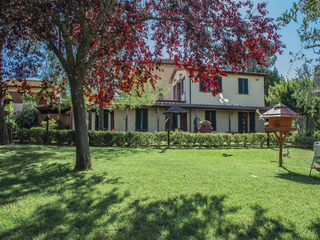 Bed and Breakfast Il Nido D'Amore - Lorenzana Colombaie Zewnętrze zdjęcie