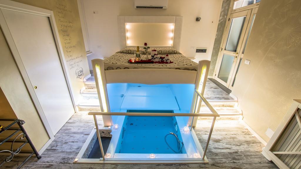 Bed and Breakfast Il Nido D'Amore - Lorenzana Colombaie Zewnętrze zdjęcie